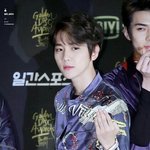 [EXO] 진짜 이런거..내키진않지만 애들이 입으니까 나름ㄱㅊ던데