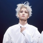 [EXO] 난 제발 삼9<b>성</b>한테 잘 부탁해서 삼9<b>성</b> <b>쇼</b>케때 옷 다시