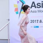 몸매 장난 없는 아나운서