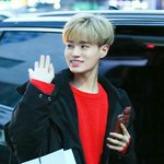 [워너원] 대휘 폰기종알고싶은데