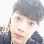 [워너원] 야 라이관린 <b>현우</b>닮지않음?
