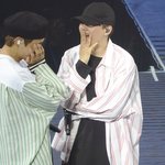 [방탄소년단] 나 연예인한테 돈 처음 씀 ㅜ