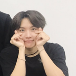[방탄소년단] <b>보통</b> 후면카메라쓸<b>때</b>