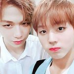 [워너원] 난 이 <b>투샷</b> 좋아 갠적으로 ㅠㅠㅠㅠ