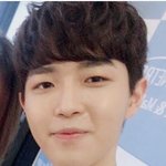 [김재환] 여긴 사람이 별로 없네? 뉴짤인데