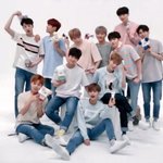 [워너원] <b>진영</b>이 허벅지 튼실하네
