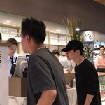 [경수] 열심히 연습중인가보구나냐