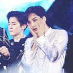 [EXO] 아 시대순 점점 <b>역행</b>이니까 싸우기전 행복했던 엑소