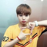 [EXO] 일부러 못 나온 짤 가져오니 렬루 <b>애잔</b>해