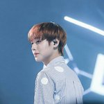 [EXO] 윙지훈 존재자체가 <b>귀여웜</b>