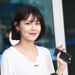 수영 머리 염색하고 다시 잘랏네?????