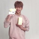 [강다니엘] 제품 거치에 <b>최적</b>화한 손