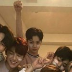 [워너원] <b>슈퍼맨</b>이 되고 싶었던 병아리 관린....