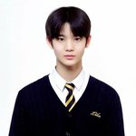 [워너원] <b>리라</b> 가디건도 예뿌넹