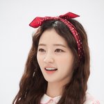 웃는게 넘 예쁜 송하윤