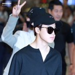 [방탄소년단] 이거 같은 옷이구나....(<b>어</b><b>질</b>)