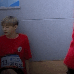 [워너원] 윤지성이 띠동갑 동생과 노는 방법