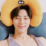 [워너원] 아까 황제추천책 사왔는데