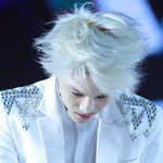 [카이] <b>백발</b>탈색한 종인