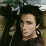 크리스찬<b>베일</b> 전후