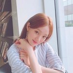 이성경 근황 모습임