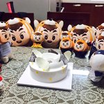 [시우민] 귀여운 밍굴가족의 생일파티 >.<
