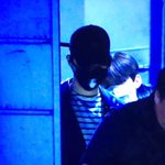 [황민현] 뒤에 빼꼼 보이는 <b>민현</b>이