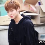 [워너원] <b>지후</b>니 출근길 프리뷰 뜬 거 미쳤다,,,