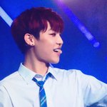 [워너원] 박우진이랑 같은 학교 <b>안</b> <b>간</b> 나를 원망한다