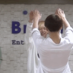 [방탄소년단] 막내한테 재롱부리는 맏내