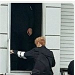 [워너원] 헐 다니엘 손 <b>무리</b>갔나봐..