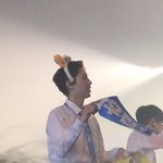[워너원] 우진이 슬로건 관린이가 들고 있는거ㅋㅋㅋㅋㅋㄹ