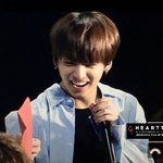 [방탄소년단] <b>저런글</b>은 신고 한번씩 누르고 덕질하쟈