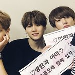 [방탄소년단] 윤기 <b>무릎</b>에이거뭐지ㅠㅠ