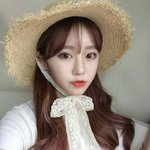 이 사진 혹시 <b>유명인</b>인가요