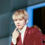 [EXO] 쟤가 백현이 닮았다기엔 넘