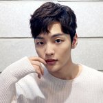 반도의 흔한 존잘러 김민재 !!