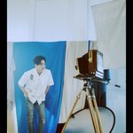 [EXO] 이거 뭔가 파란 <b>현수막</b>에