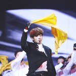 [방탄소년단] +)지금 <b>화력</b> 등에 업고