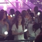 [EXO] 조만간 민석이도 <b>레베</b>루응원봉들고 응원하겠지