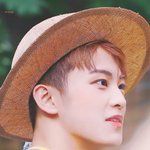 [<b>NCT</b>] 마크 sm이 진짜 이뻐하는듯!