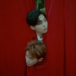 [EXO] 시우민이 올 <b>레드</b>의상 입은거 보고 싶음