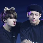 [방탄소년단] 아 아침부터 <b>깜놀</b>했네...