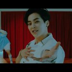 [EXO] 민석이흑발이쁘지않냐