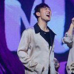 [뉴이스트] 애교부리고 <b>기겁</b>하는 동호공쥬