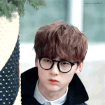 [뉴이스트] 오늘 이니슈퓨리 <b>계산대</b> 줄에 있던 러브들 모습