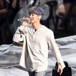 [EXO] 슴콘 우리애들만 <b>은색</b>마이크쓰는거 둥?