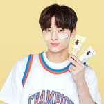 [워너원] 브로마이드 붙이기 좋은 테이프 추천 좀