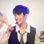 [세븐틴] 팤콘서트 진짜 애들 너무이뿌고 다 좋은데