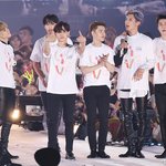 [EXO] ㅅㅂ이거 단체<b>샷</b>이면 좋을텐데ㅠㅠㅠㅍ